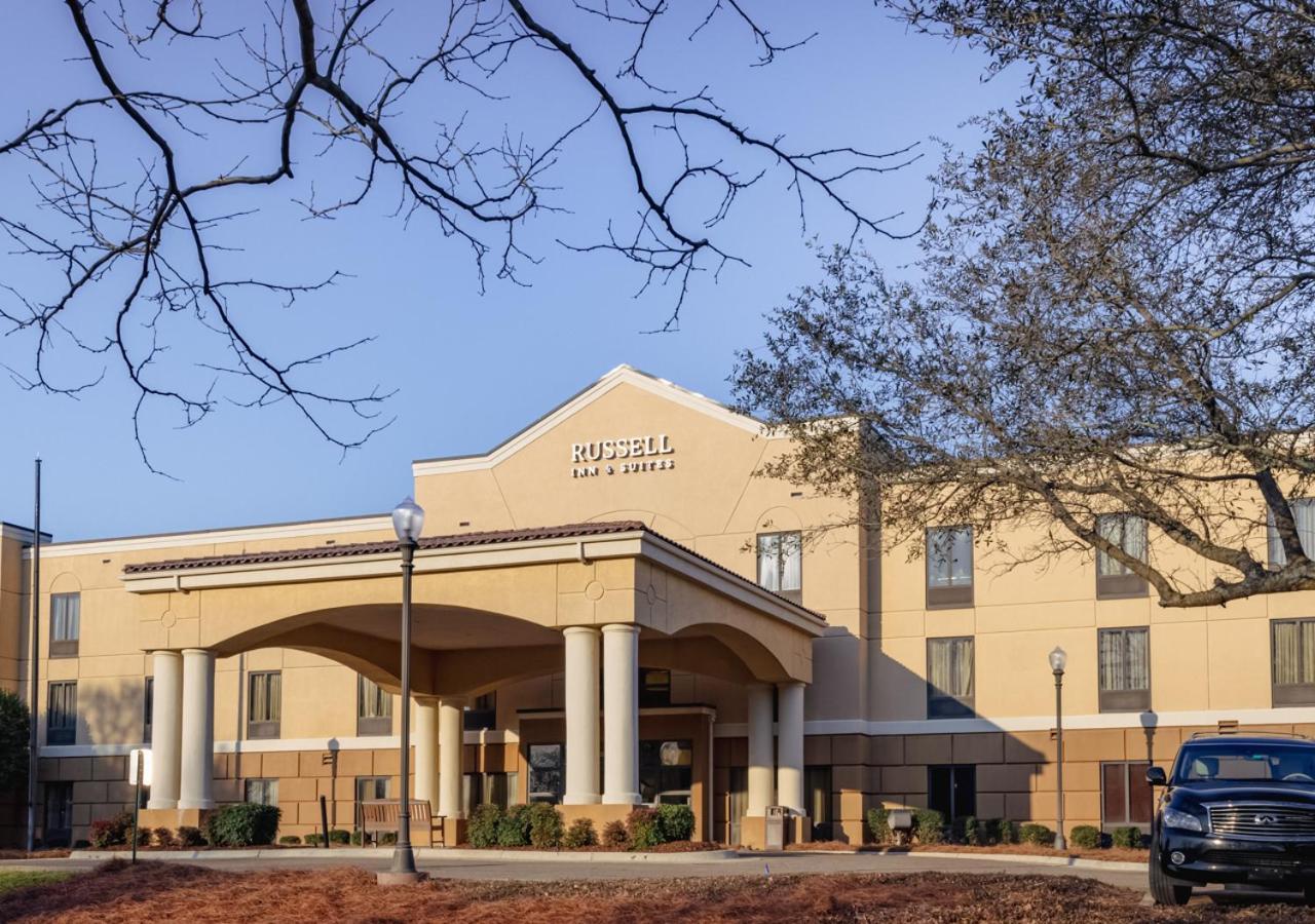 Russell Inn And Suites スタークビル エクステリア 写真