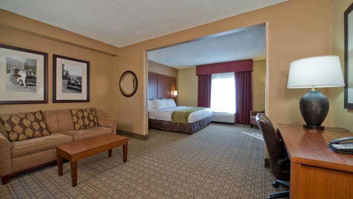 Russell Inn And Suites スタークビル エクステリア 写真