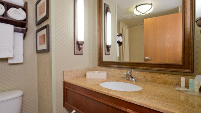 Russell Inn And Suites スタークビル エクステリア 写真