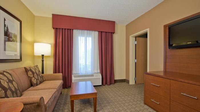 Russell Inn And Suites スタークビル エクステリア 写真